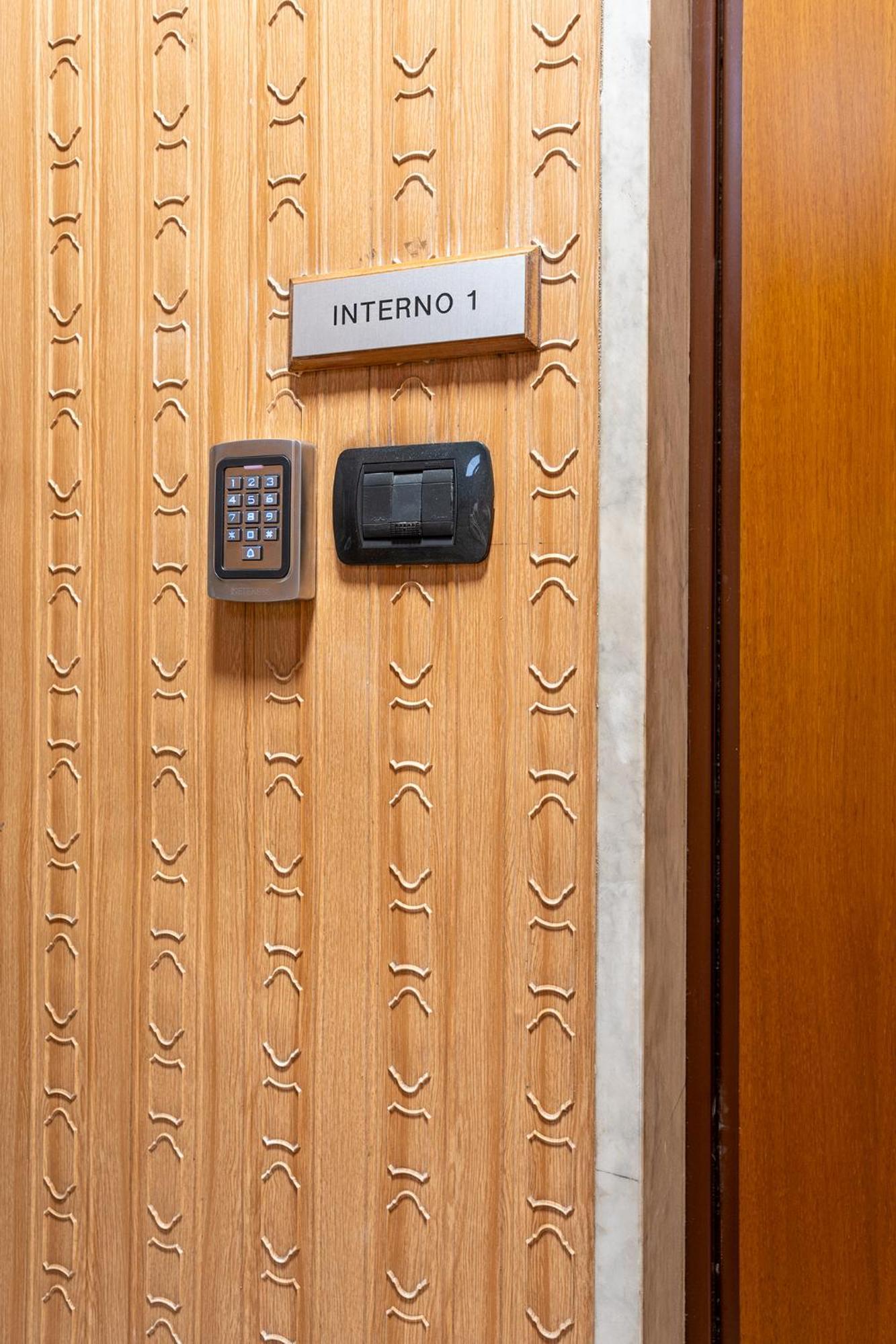 Home Principe Amedeo 184 บารี ภายนอก รูปภาพ